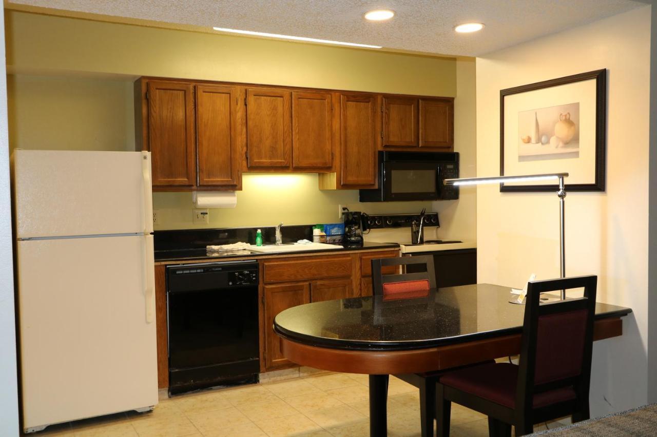 Fairbridge Inn & Suites - Akron Copley Township - West ห้อง รูปภาพ