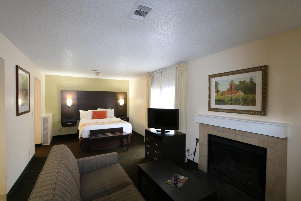 Fairbridge Inn & Suites - Akron Copley Township - West ห้อง รูปภาพ